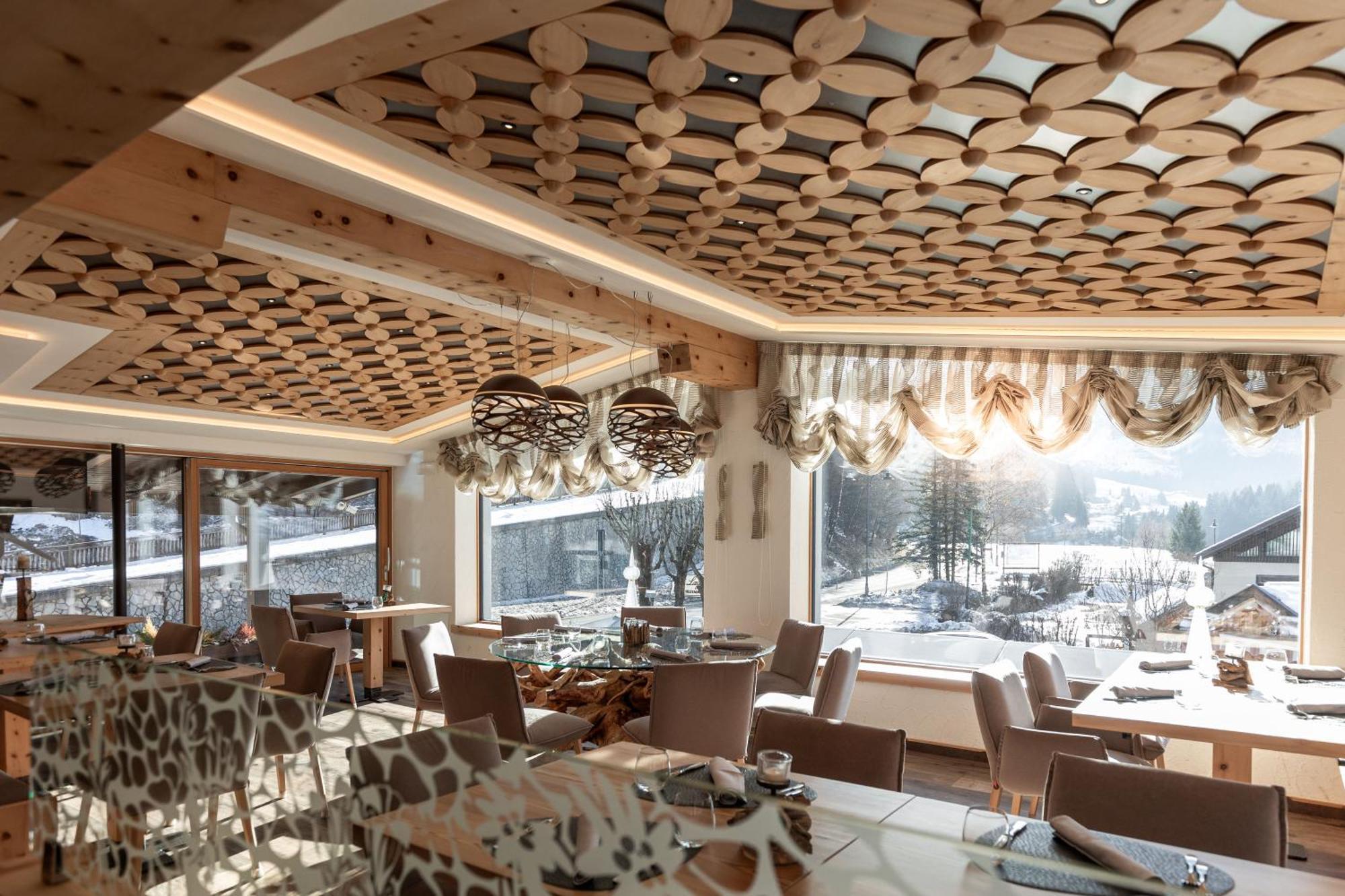 Hotel Al Lago Soraga Ngoại thất bức ảnh